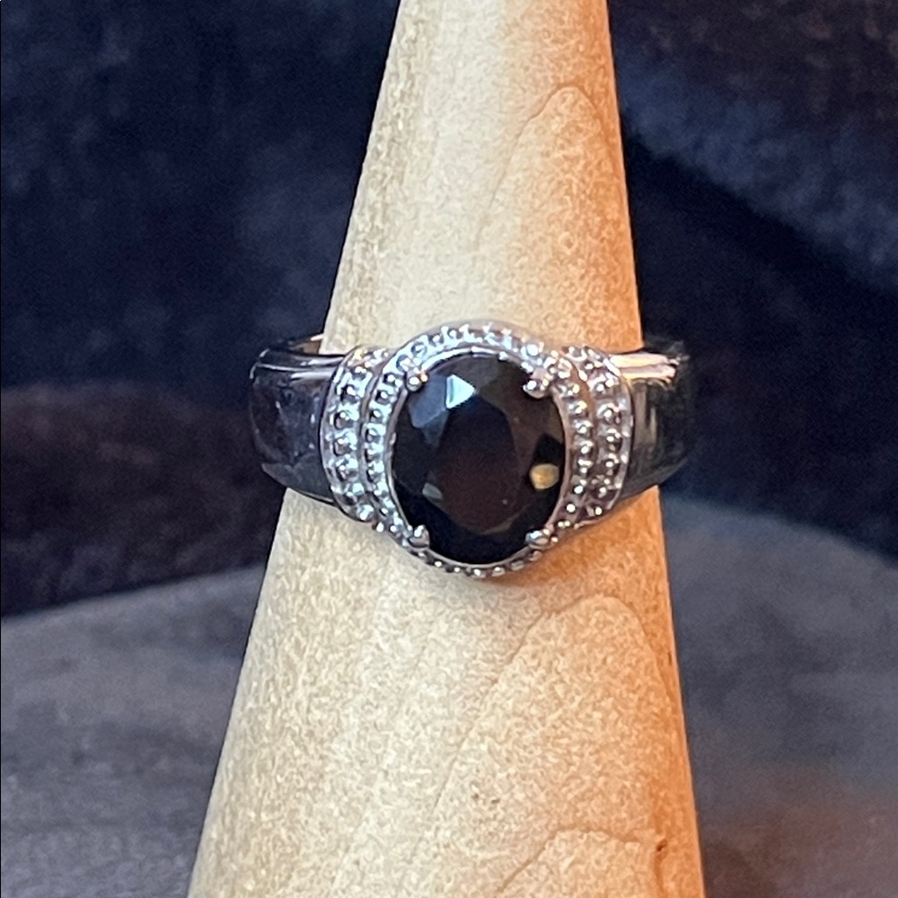 Thai Black Spinal Solitaire Ring Sz 8 - Picture 3 of 6